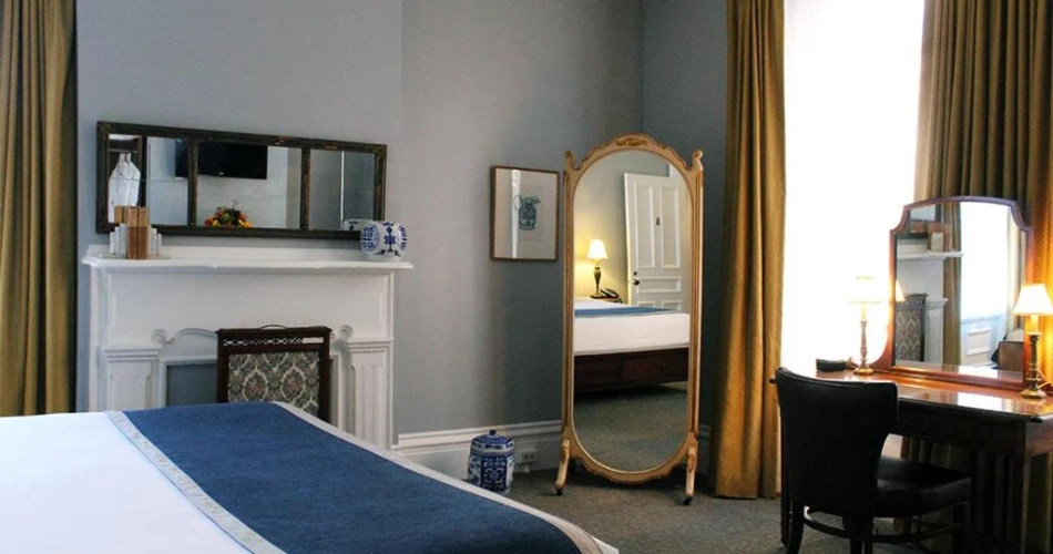 Top Hotels Just a Stroll Away from PNC Park, Pittsburgh
