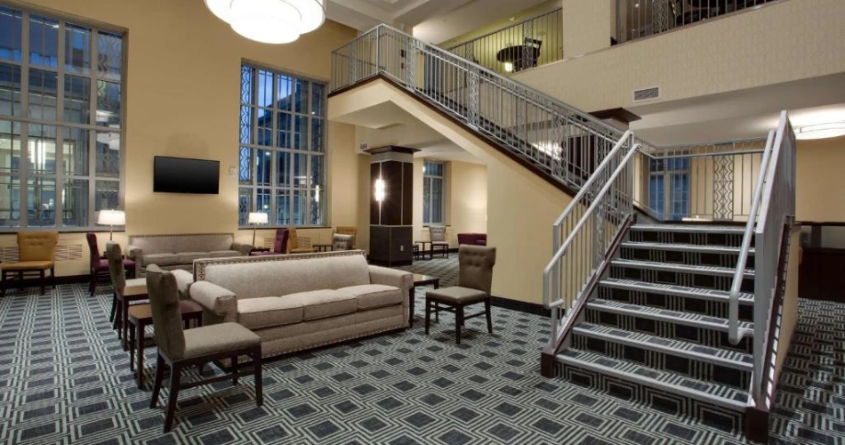 Ultimate Guide to Accommodations Near PNC Park for Your Pittsburgh Getaway