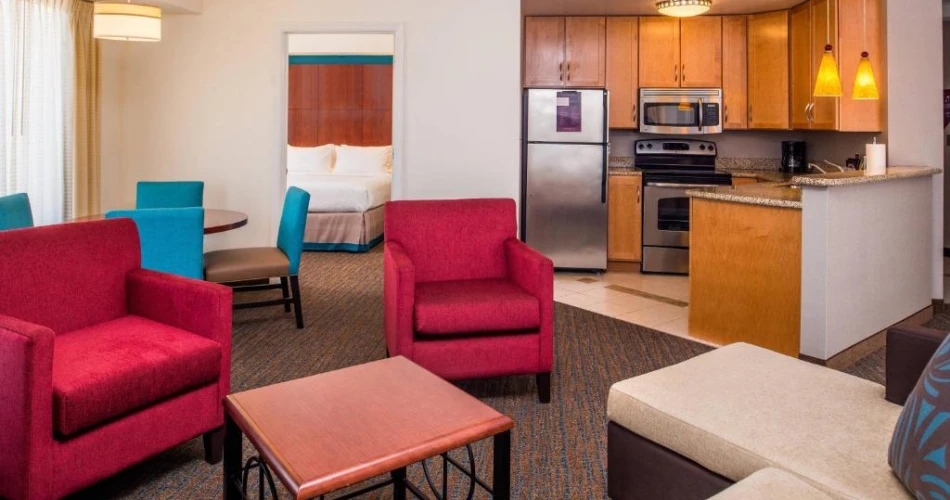 Luxury Meets Convenience: 10 Hotels Right Across from PNC Park