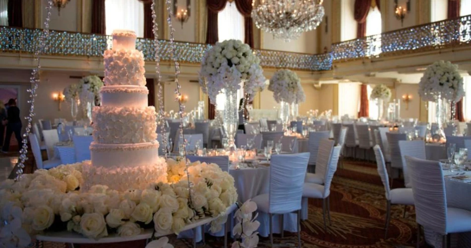 Luxury Meets Convenience: 10 Hotels Right Across from PNC Park