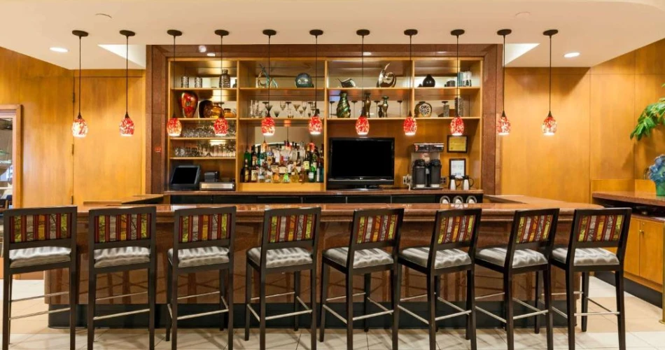 Luxury Meets Convenience: 10 Hotels Right Across from PNC Park